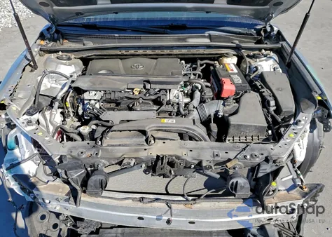 2018 Toyota Camry L z USA, uszkodzony, nr VIN 4T1B11HK8JU648564